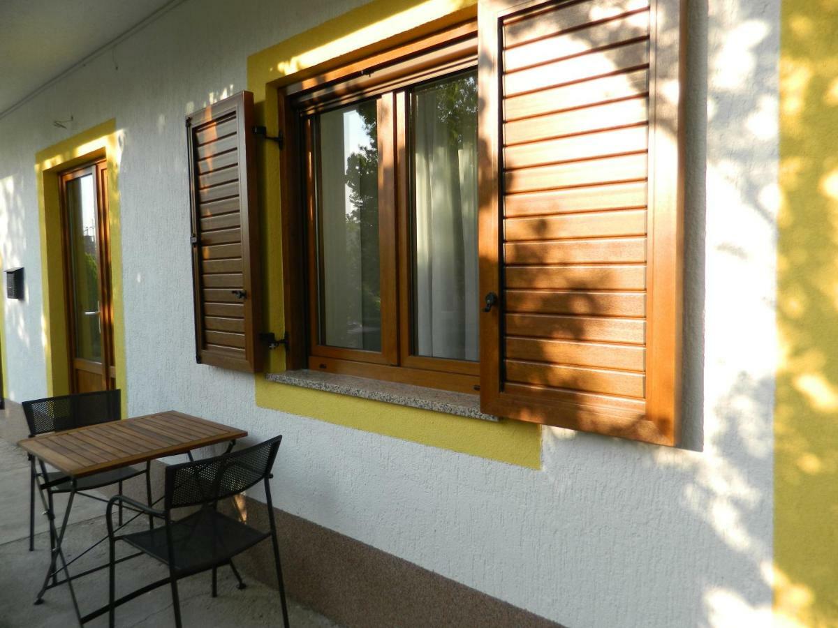 Apartments M&B Sveti Juraj Exterior foto